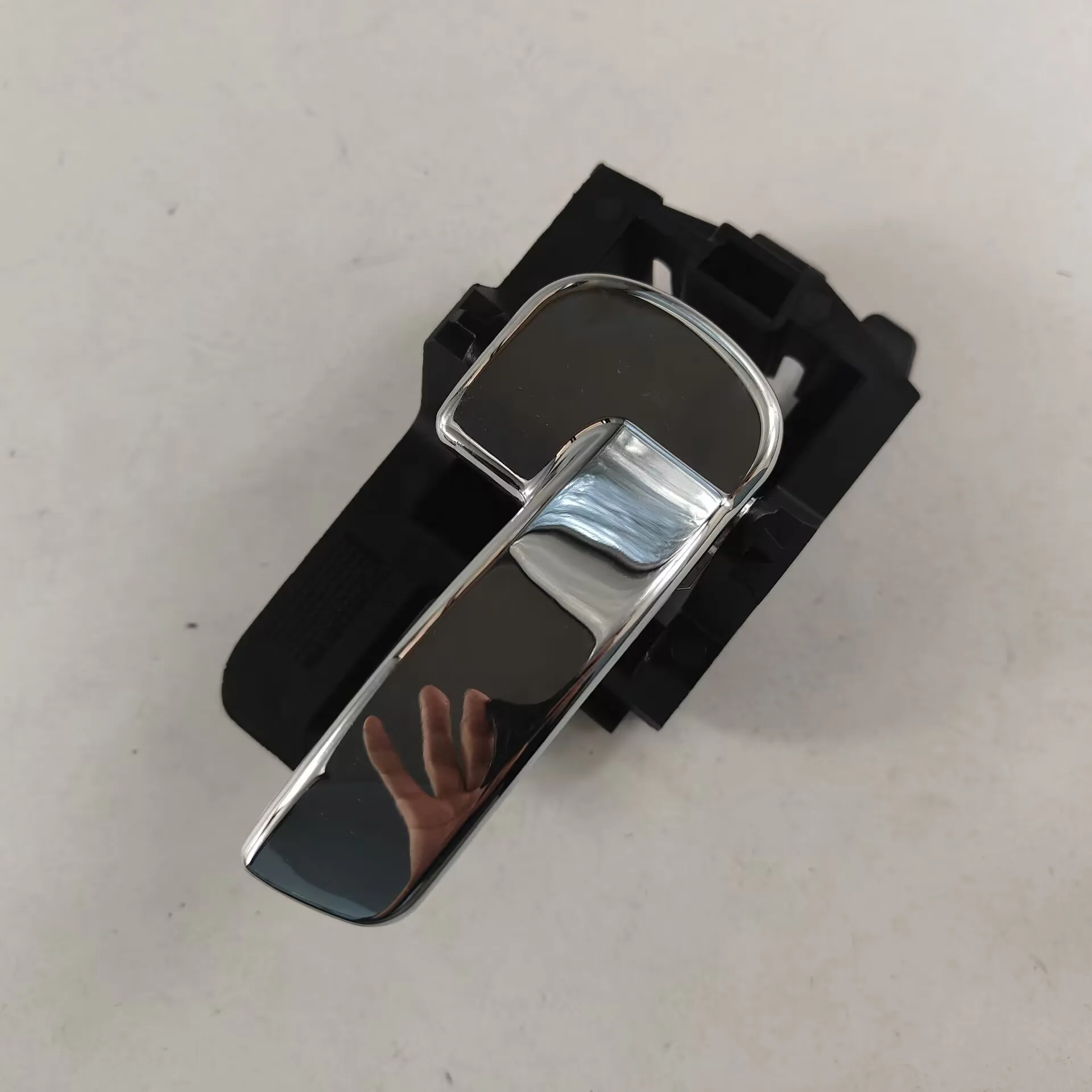 Right side, door handle inner handle 80670-JD00E