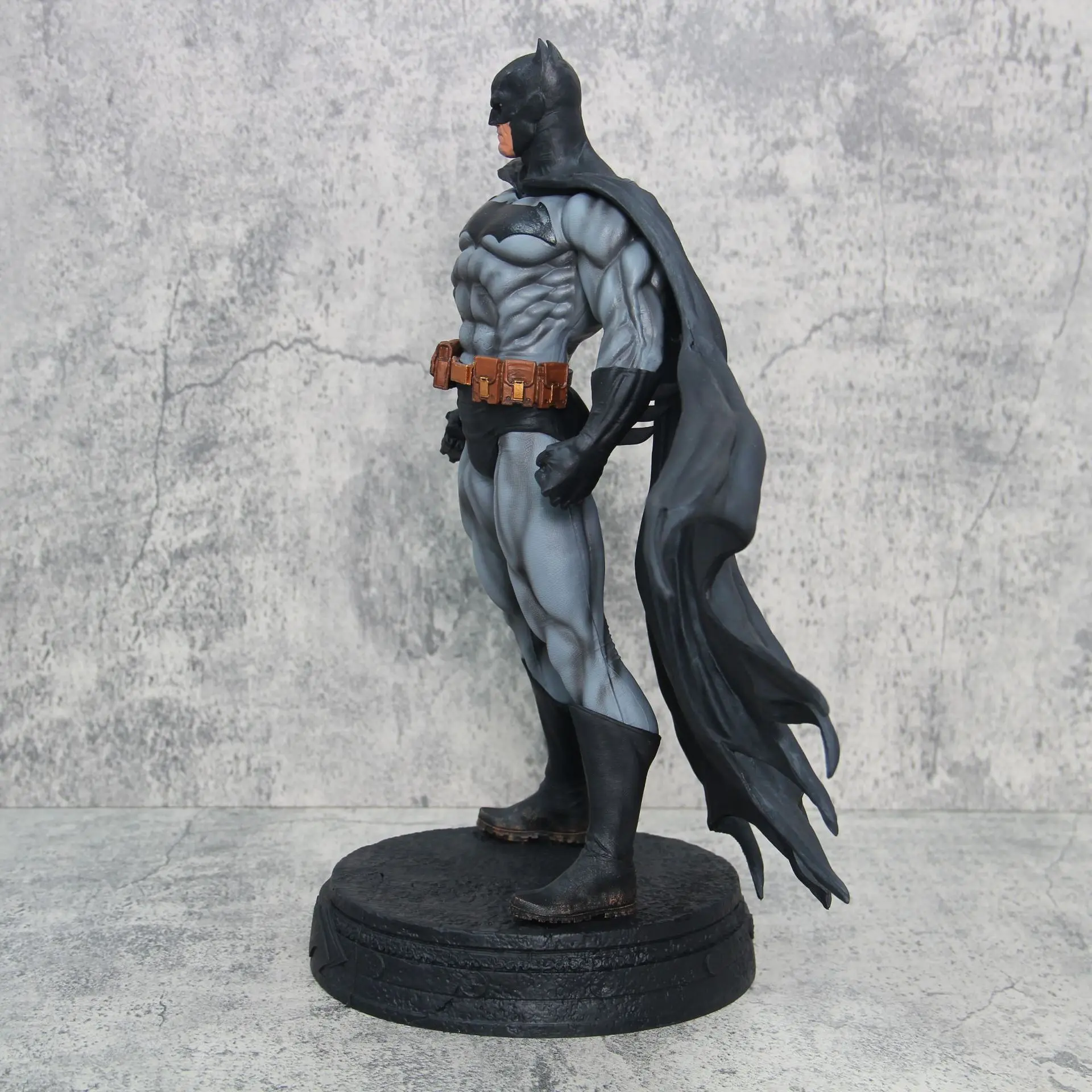 38cm Anime Venom Dark Knight Batman Villain Figurine Model Ornament Toys Gk Action Figure Justice League Standing Batman Ornamen