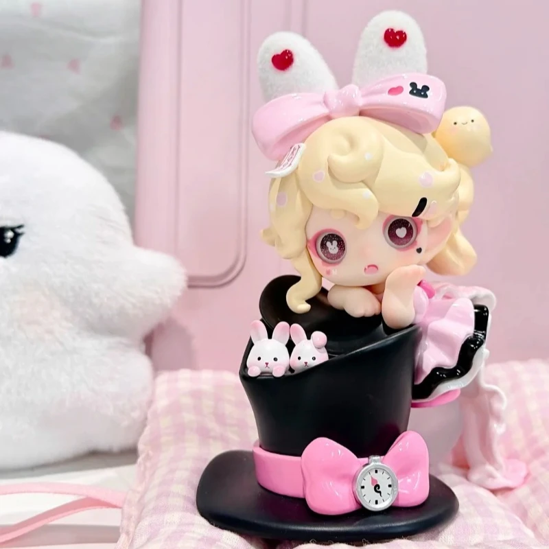 

Keeno Miracle Feast Series Blind Box Keeno V4 Mystery Box Trendy Play Figure Cute Girl Tabletop Ornament Surprise Birthday Gift