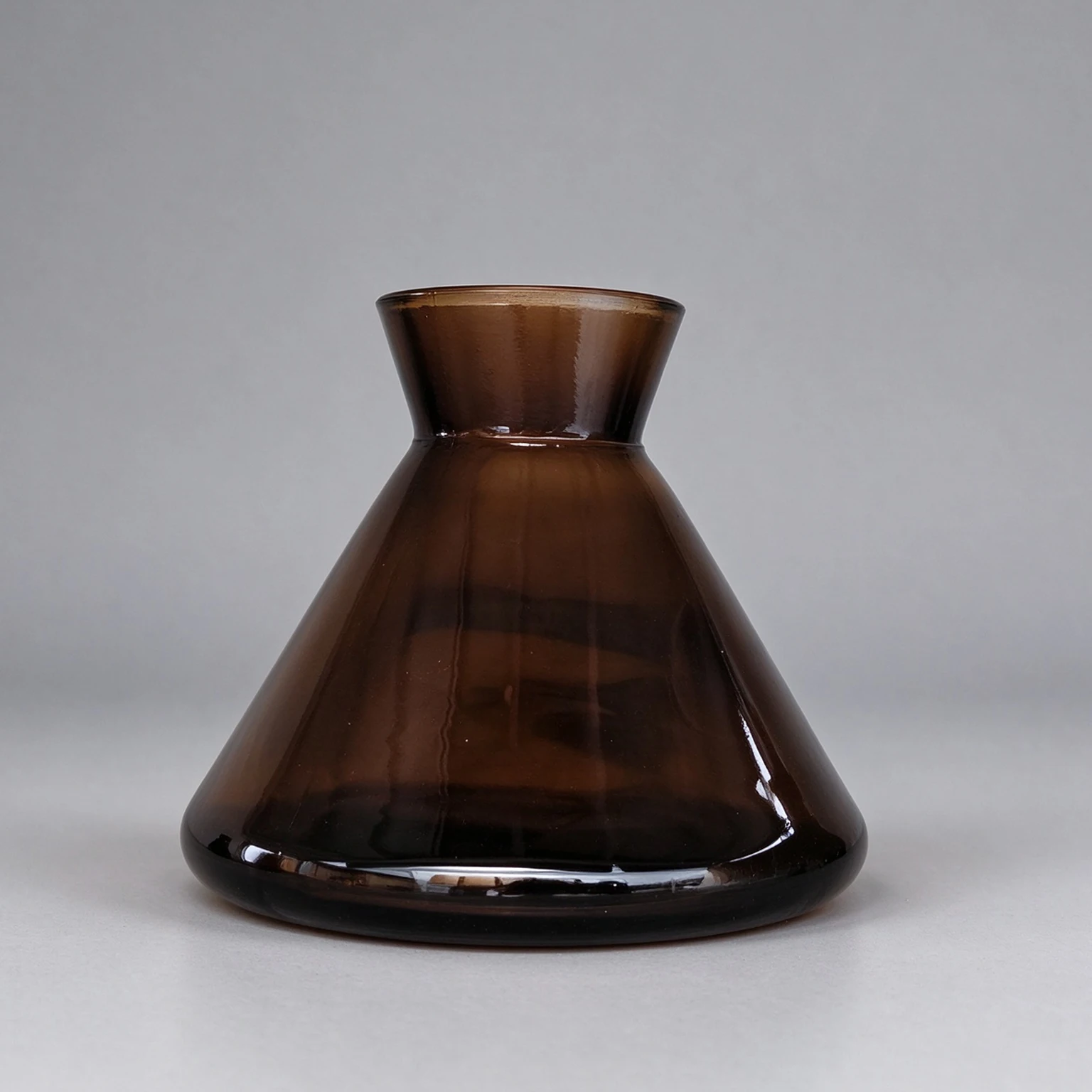 2Pcs Conical Reed Diffuser Glass Bottle, Multi Color Empty Essential Oil Bottle, Home Fragrance Container for DIY Aromatherapy