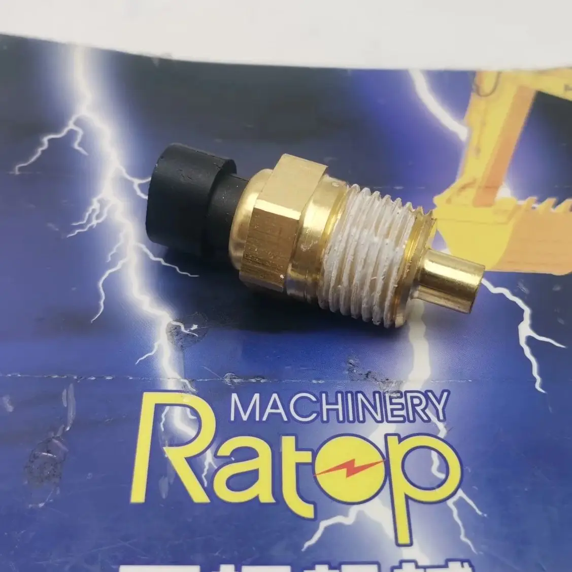 

PC PC400-6 Excavator Parts NT855 Water Temperature Sensor 3915329