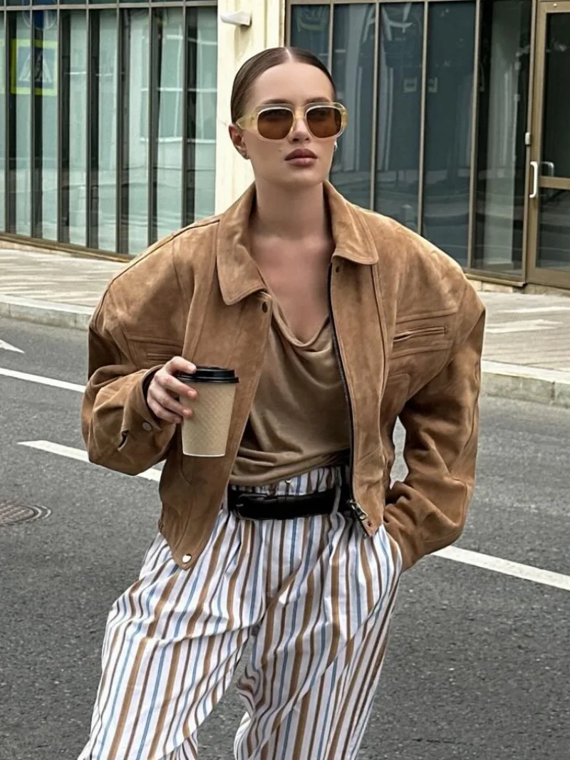 Retro Brown Suede Lapel Zippered Short Jackets Women's Casual Full Sleeves Pocket Loose Coats 2026 Spring Daily Commute Outwear