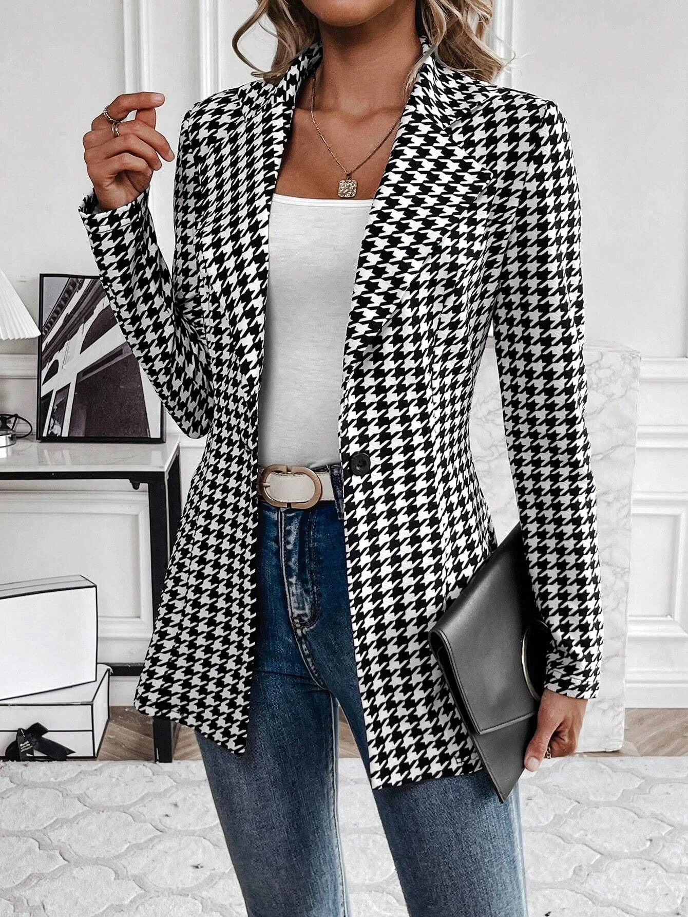

Women's elegant houndstooth printed button-front blazer