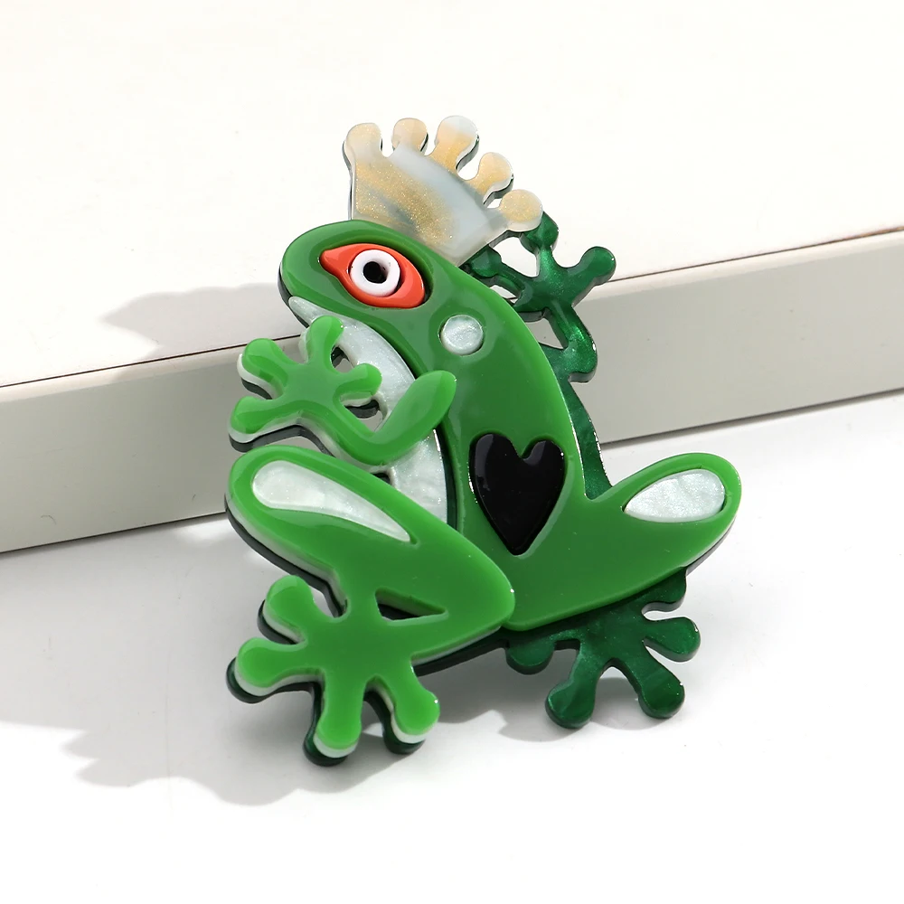 Funny Cartoon Frog with Crown Badge Brooches Cute Acrylic Splicing Animals Lapel Brooch Pins Jewelry Gifts Accessory