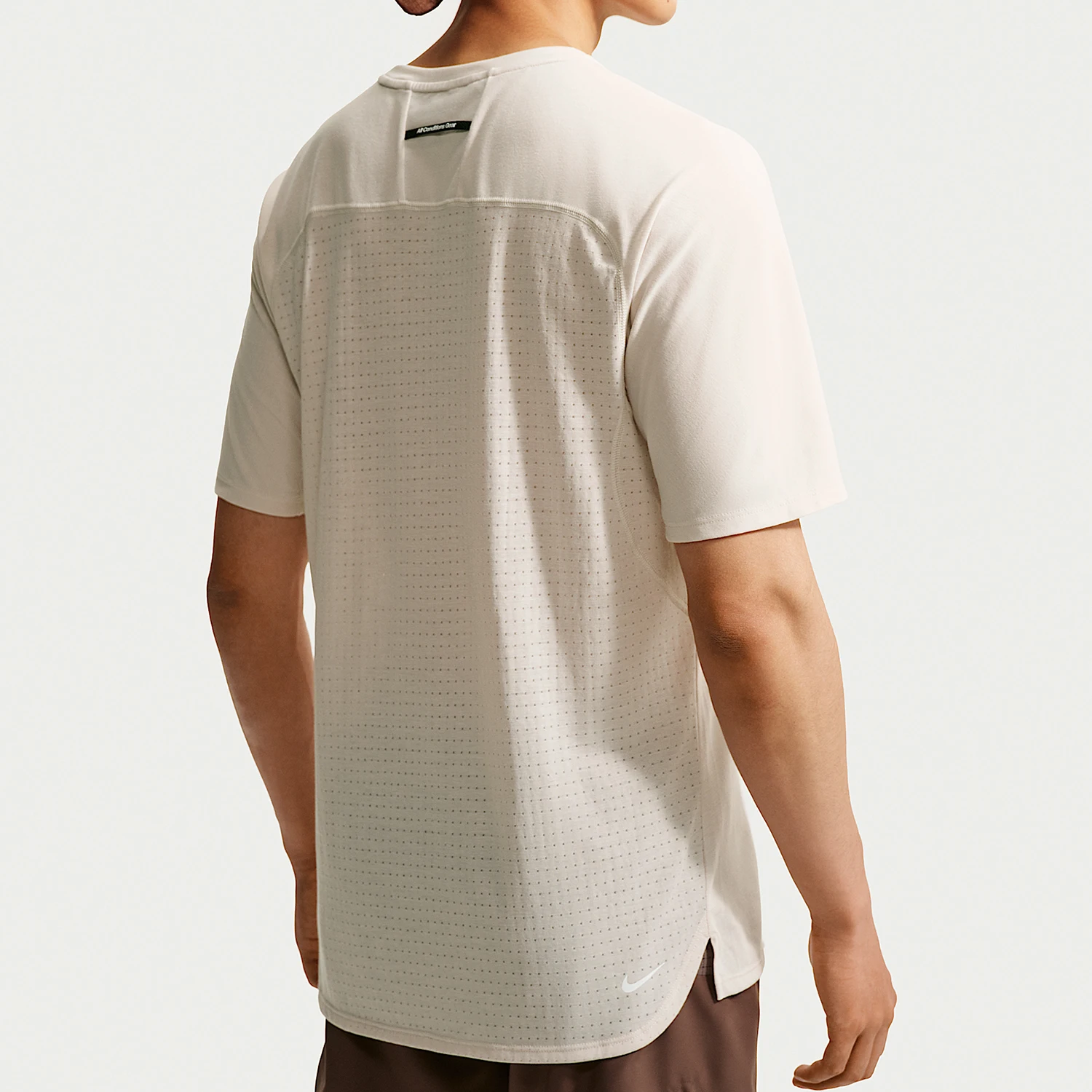 Nike genuine ACG series men's off-road round neck pullover short sleeved T-shirt IO9678-104