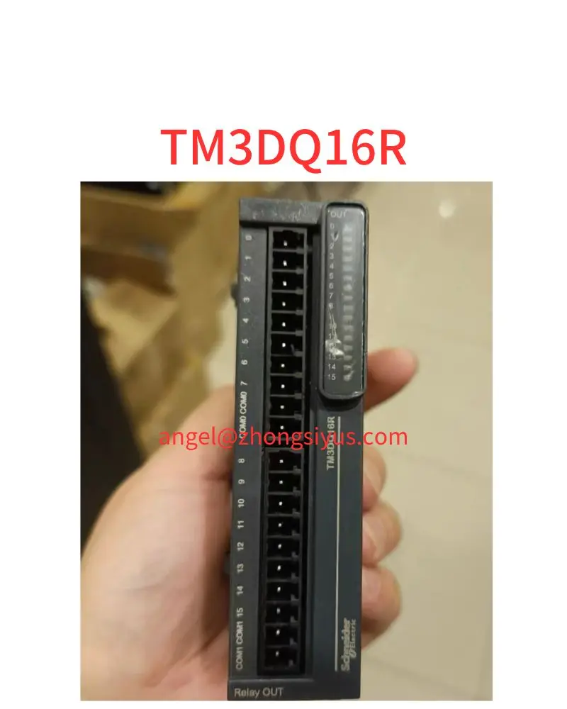 

Used TM3DQ16R PLC module controller