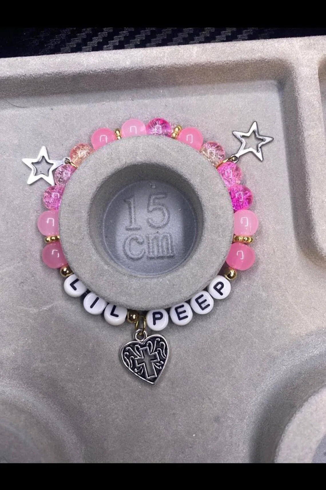 y2k 참 별과 빈티지 십자가가 있는 수제 lil peep 영감 팔찌