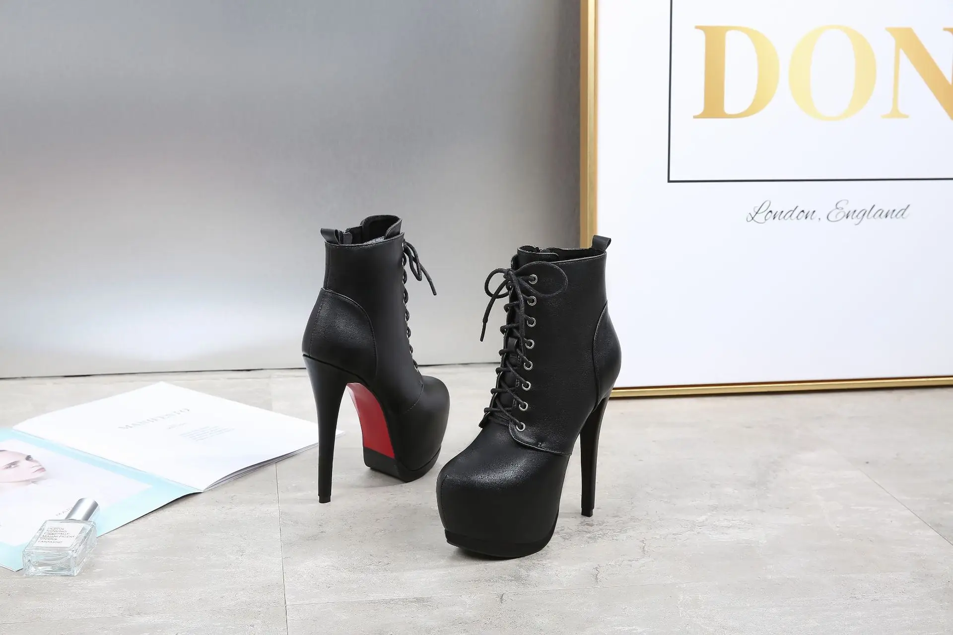 Women Autumn Ankle Boots Sexy High Heels Platform Boots Round Toe Leather Booties Black Shoes Ladies Party Shoes New 2022