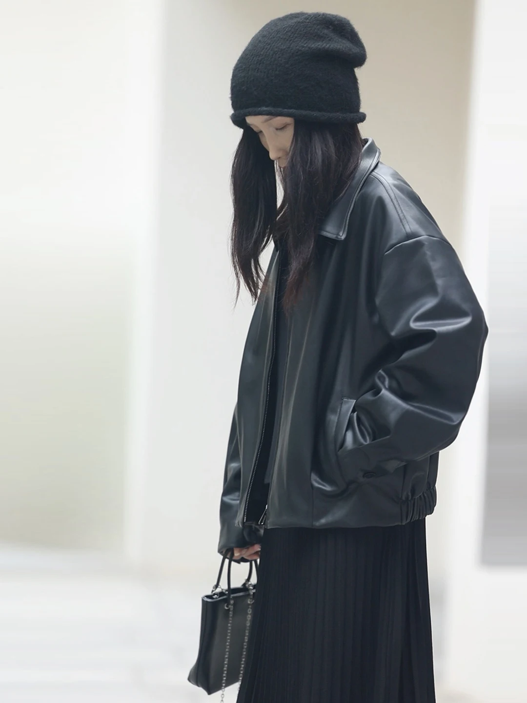 黒 PU レザーバイカージャケット女性のルーズカジュアルスタイルショートコート秋冬新着ファッショナブルなトップレディースコート
