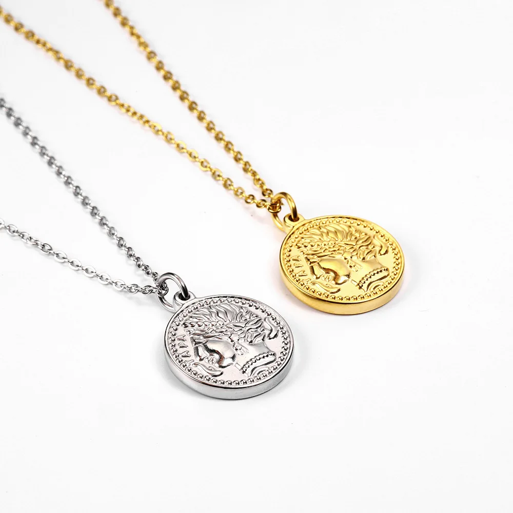 Women Delicate Gold Plated Elizabeth Queen Coin Pendant Necklace Jewelry Gift For Him