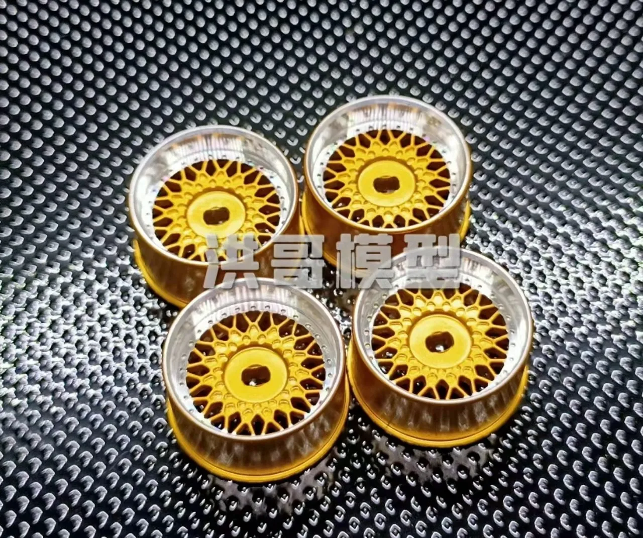 

Металлическая ступица колеса FATJAY Gold, Silver & Black BBS: 20 мм для MINI Q, HGD1, MINI D, MINI Z, WLtoys MINI Cars Два штуки в комплекте