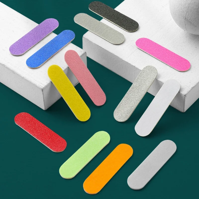 

100 шт. красочная мини-деревянная пилочка для ногтей одноразовая песочная наждачная доска 5 см наждачная бумага двусторонний буфер для ногтей 100/240 деревянный дизайн ногтей