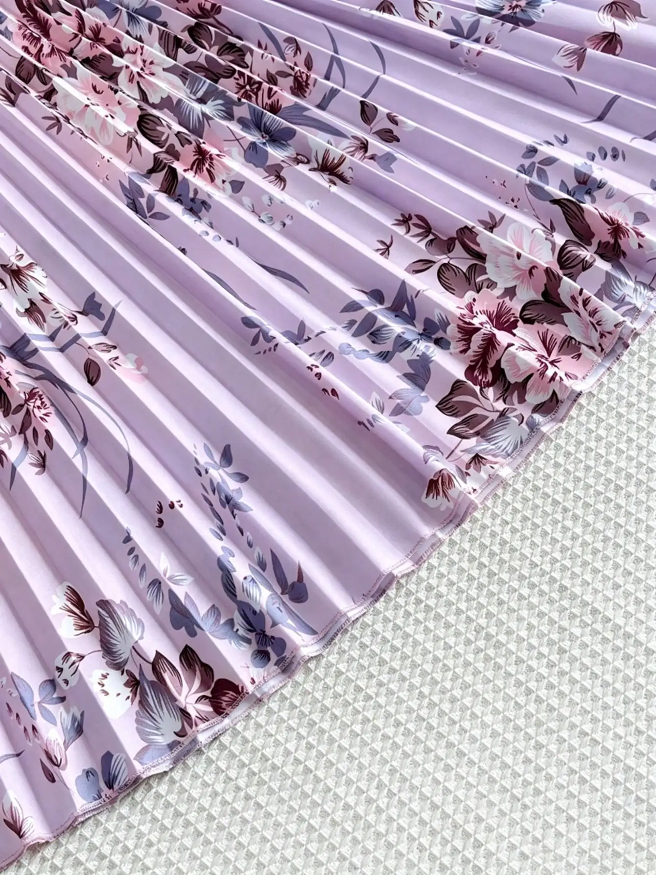 Mädchen-Plisseerockkleid mit Rüschenärmeln, Taillengürtel, Blumenmuster, knielanges Herbstkleid für Kinder – Detail 9