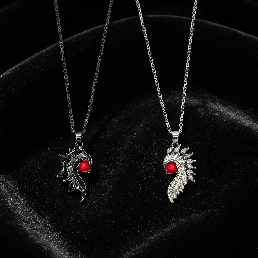 Black and Silver Two-Tone Angel and Demon Wings Red Love Heart Couple Necklace, Asymmetrical Wings with Diamonds, Niche Confession Matching Collarbone Chain