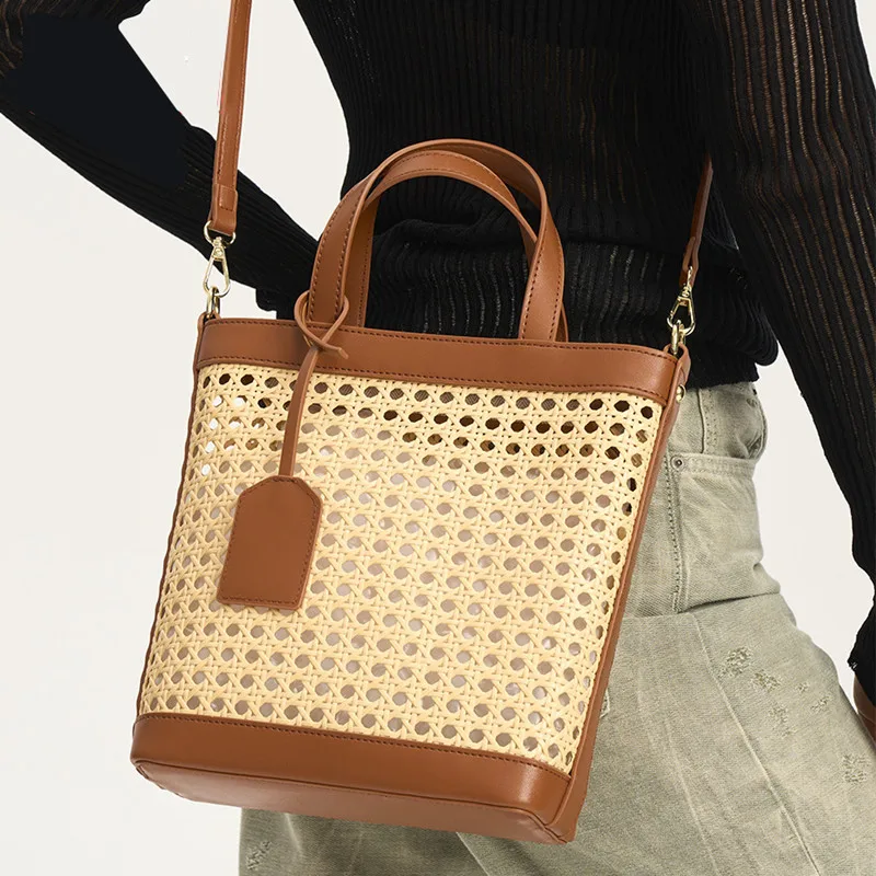 2025 Luxury Designer Women's Straw Beach Bag Ladies Woven Grass Handbags Summer Totes New Fashion Crossbody Shoulder Bag