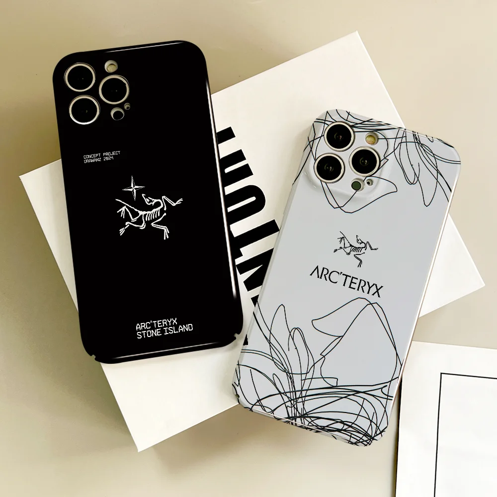 A-ARC TERYX funda de teléfono negra de moda para iPhone 16 15 14 13 12 11 Pro Plus Mini Max cubierta dura película HD brillante