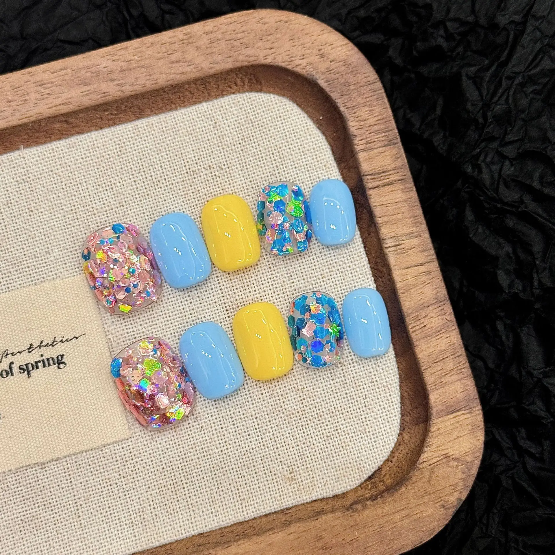 10 Uds. De lentejuelas brillantes de estilo coreano, uñas postizas hechas a mano con cabeza redonda corta, dopamina de verano, puntas de uñas postizas usables