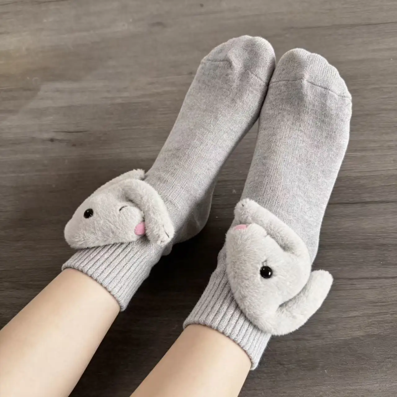 جوارب حيوانات متماسكة ثلاثية الأبعاد للنساء، مجموعة جوارب عيد الميلاد 2025، جوارب طاقم عناق حيوانات قطيفة لطيفة وممتعة