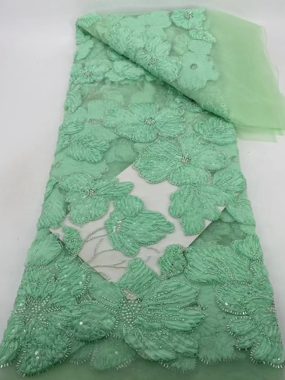 Deluxe Excellent Africa Nigerian Sequins Tulle Lace Pretty Hot Sale Elegant French Beads Net Lace Fabric For Wedding Party Dress