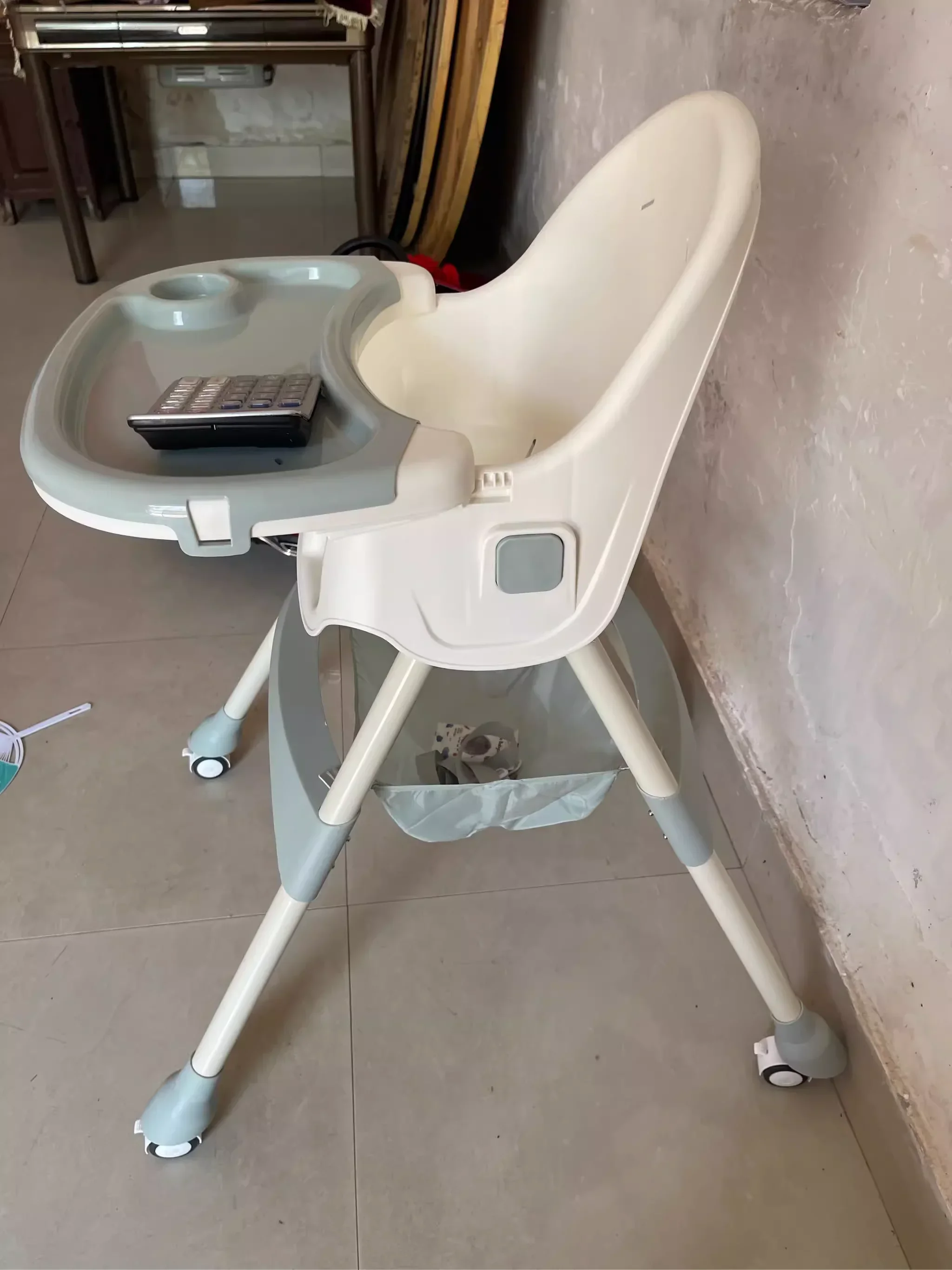 Purorigin 2024 new trend bebe plastic cheap folding baby high chair feeding chair for baby kindergarten chairs chaise with wheel