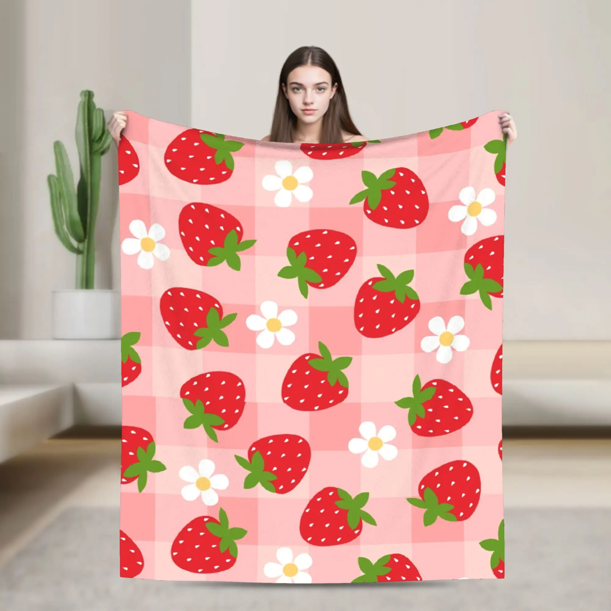 Strawberry Gingham Cottagecore Picnic Floral Coral Fleece Plush Throw Blanket  Blanket for Bedding Couch Super Warm Quilt
