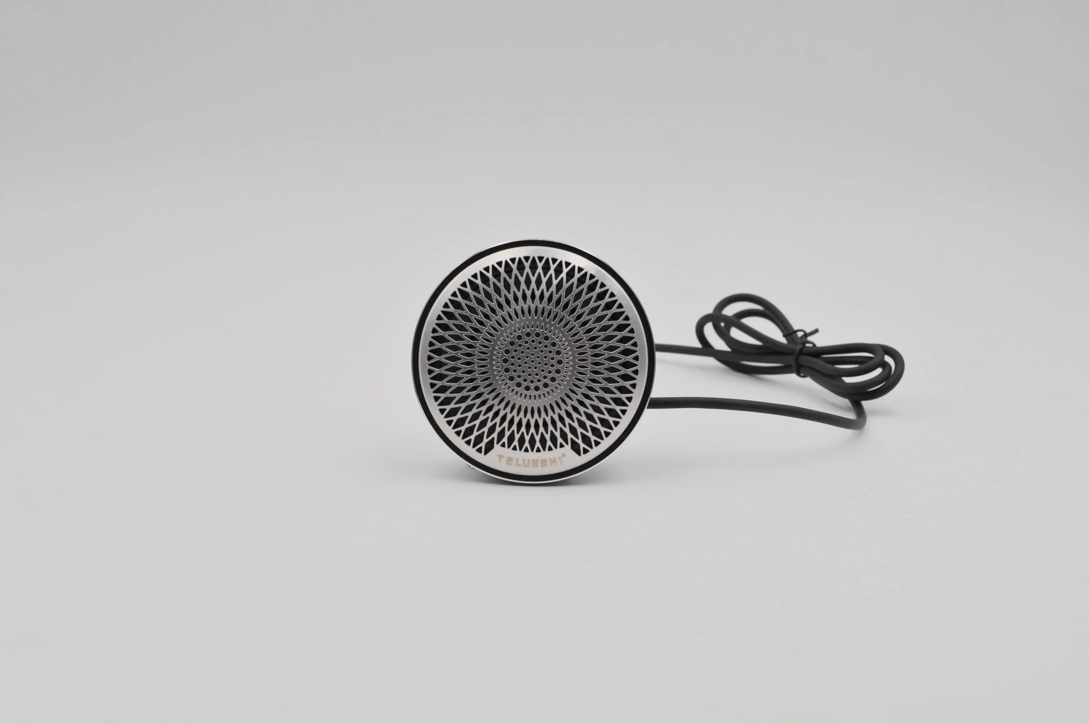 Car surround ceiling speaker 2.5 inch full frequency ultra-thin aluminum alloy speaker power small host direct push installation