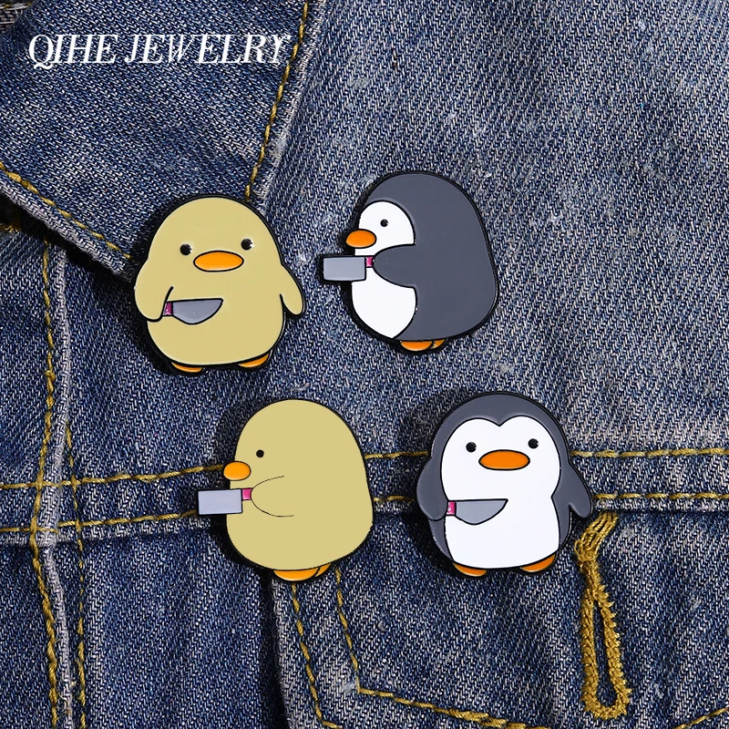 Cartoon Penguin Enamel Pin Badge Chick Knife Animal Cute Brooch Biżuteria Kobiety Plecak z klapą Prezent Hurtownia