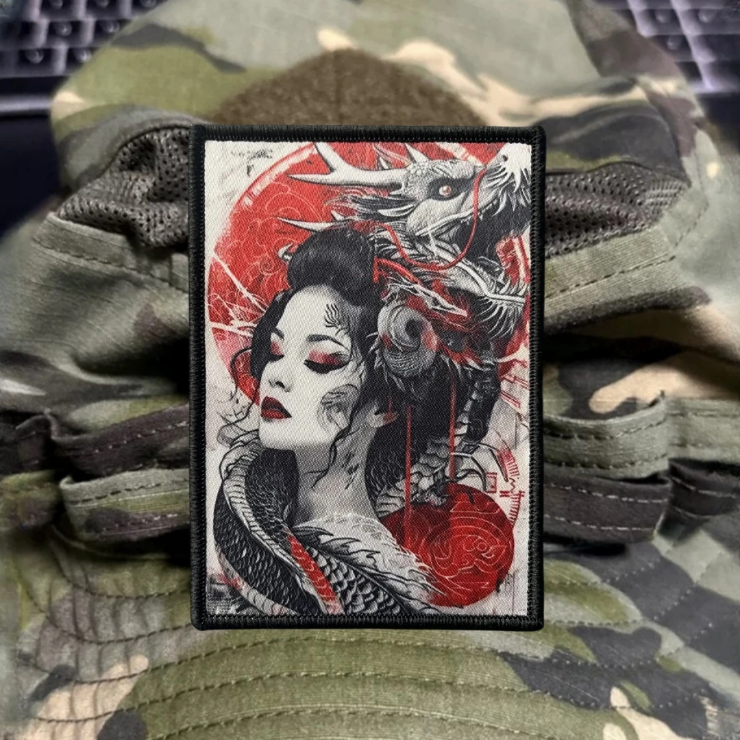 Geisha Dragon Japan Patch Tactical Morale Badge Military Army Emblem Backpack Sticker Printed Hook Loop Patches for Clothing