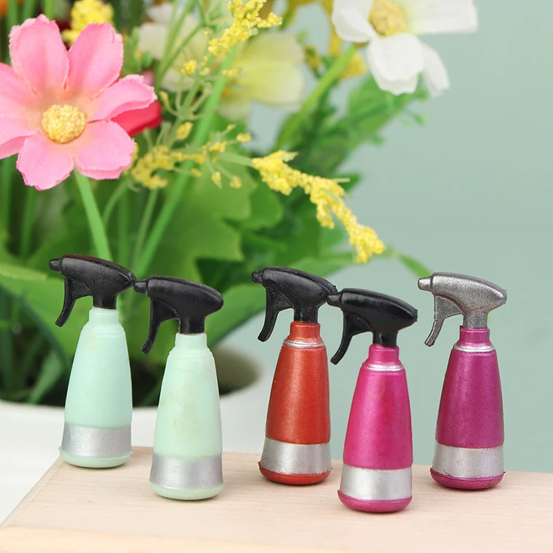 

2Pcs/set Random DollHouse Miniature Watering Can Kettle Spray Bottles Model Mini Simulation DIY Home Gardening Toy Accessories