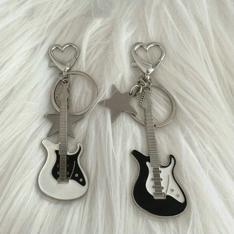 Y2k Guitar Love Heart Star Key Chain for Men Women Sweet Cool Trendy Fashion Pendant Keychain Rock Punk Vintage Accessories Gift