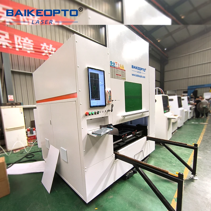 High Rigidity Mobile Platform BK-8080L-450XQ 800x800mm QCW Laser No Burrs Batch Processing