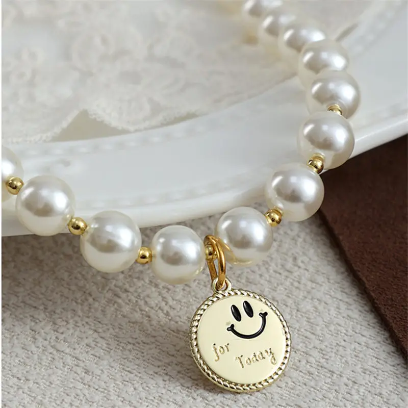 Cute Brightness Pearl Pet Collar Smiling Angel Alloy Pendant Handmake Adjustable Neck Cats Necklace Jewelry for Dog Cat Supplies