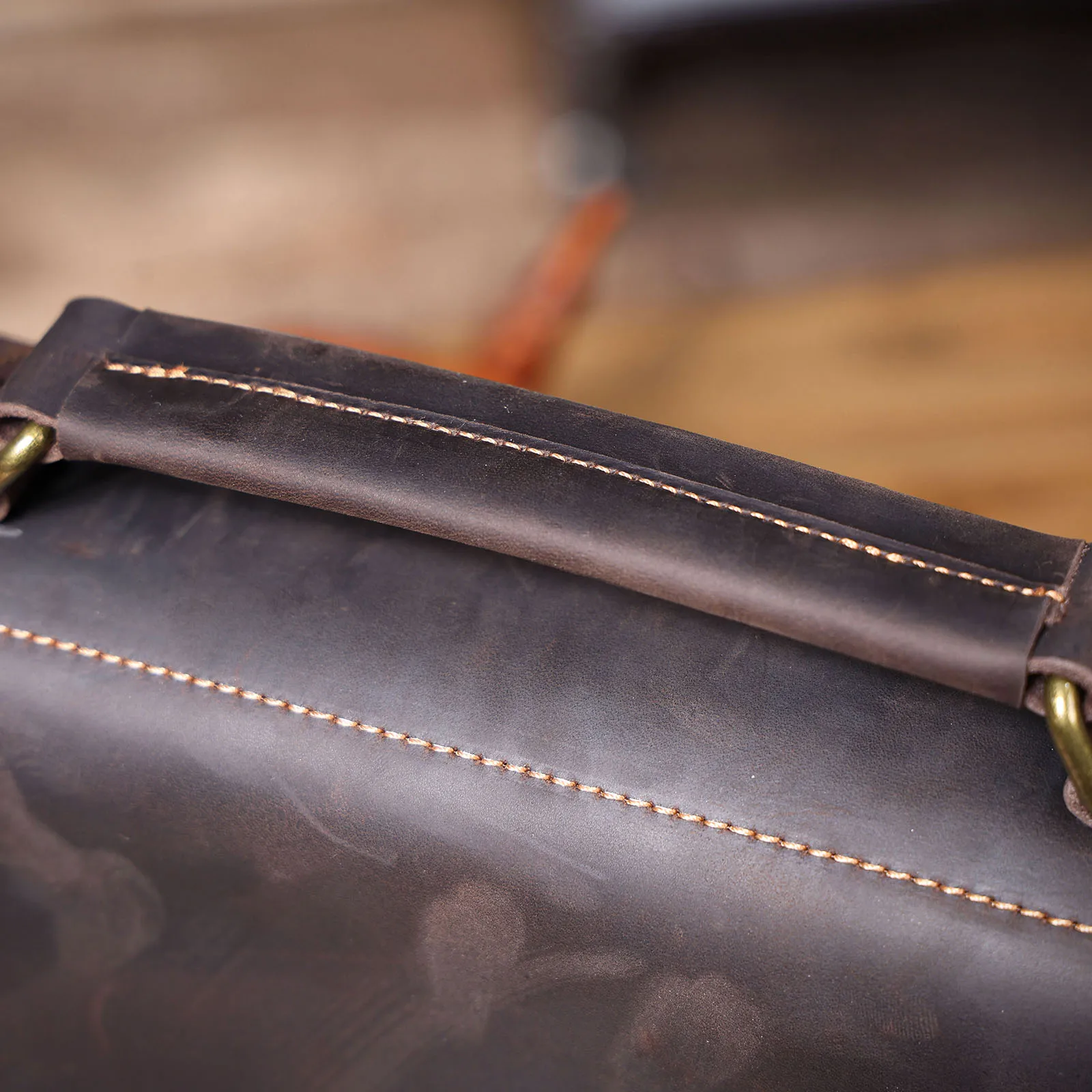 S.WORKER Vollnarbenleder 15" Laptop-Aktentasche Echtleder Herren Büro-Handtasche Messenger-Tasche Business-Bürotasche – Detail 15
