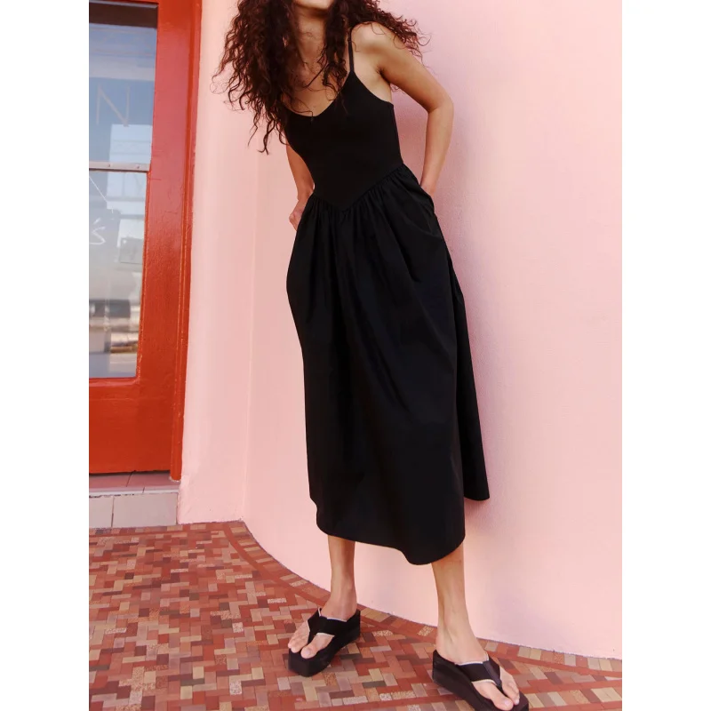 

2025 summer new sexy strapless dress WOMEN'S solid color holiday style dress C001