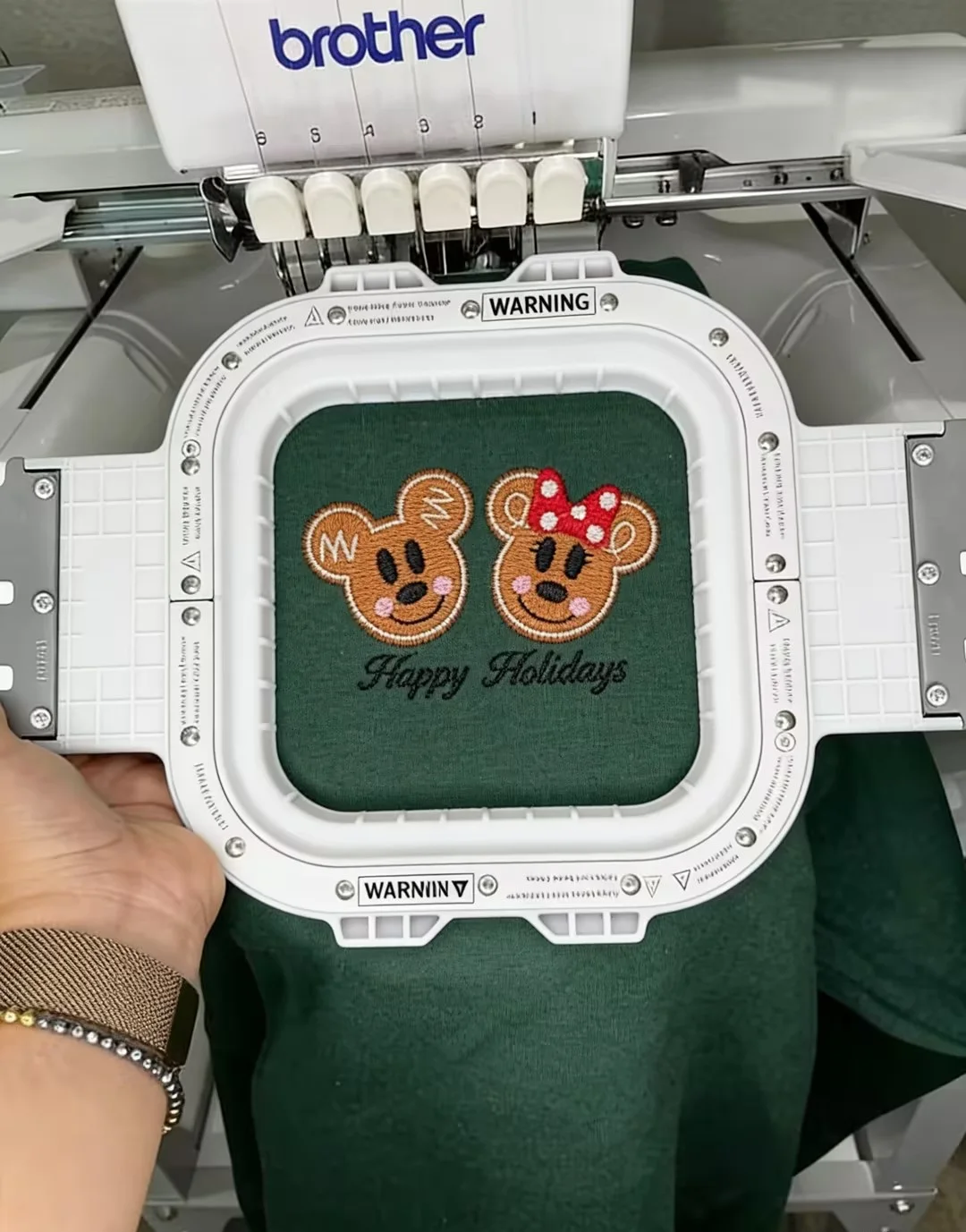 Magnahoop Magnetic Embroidery Hoop 5.1″x5.1″ | 130x130mm For Brother PRS100 / VR/PR (6-needle Series) Etc Embroidery Machines
