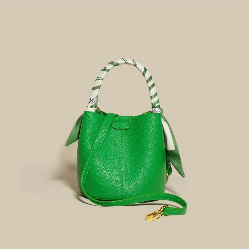 borsa-per-pannolini-impermeabile-elegante-borsa-per-la-cura-del-bambino-con-ampio-spazio-di-archiviazione-facile-da-pulire-perfetta-per-lo-shopping-i-picnic-e-i-brevi-viaggi