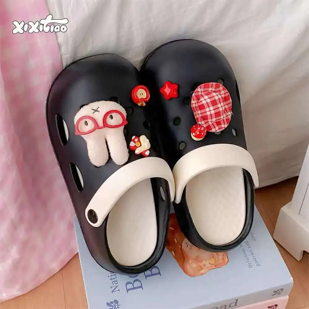 

Women Garden Shoes Summer Clogs New Trendy Bunny Thick-Soled Clogs For Women Versatile Fashion Non-Slip Vacation Beach Sandals