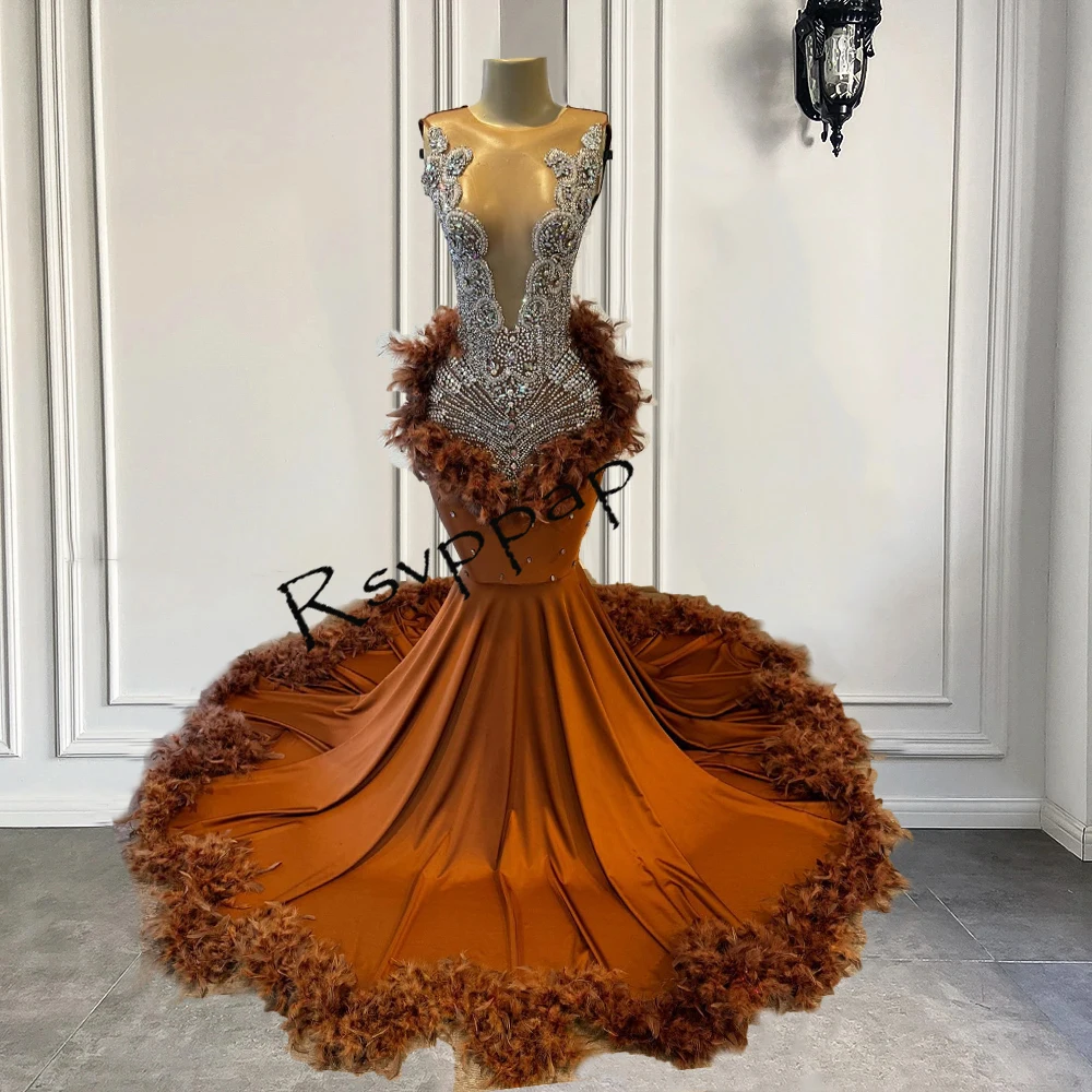 

African Black Girl Mermaid Long Prom Dresses 2024 Luxury Silver Diamonds Beads IllusionTop Feathers Brown Satin Prom Gowns