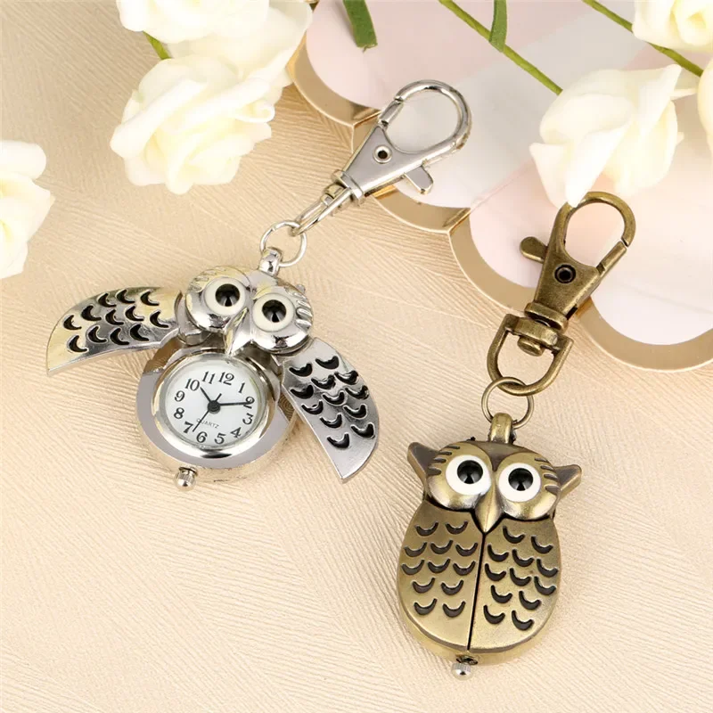 

Lovely Owl Shape Watch Men Women Retro Quartz Analog Pocket Watches with Pendant Key Ring Arabic Numeral Clock Gift Decoration