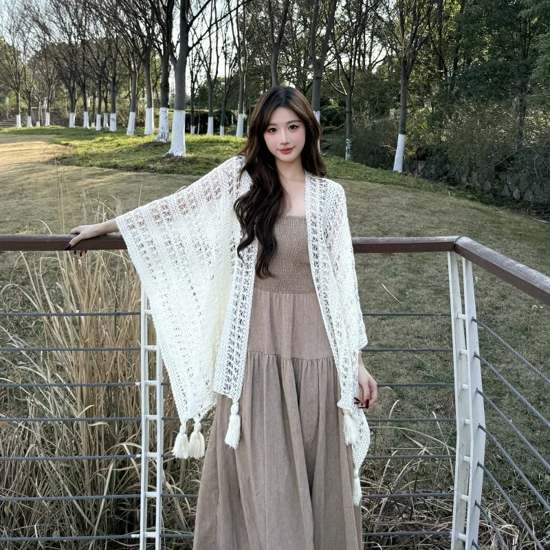 

【IIOO】Summer Mesh Lace Women Cover-Up With Tassels Elegant Beach Open-Front Sun Protection Shawl