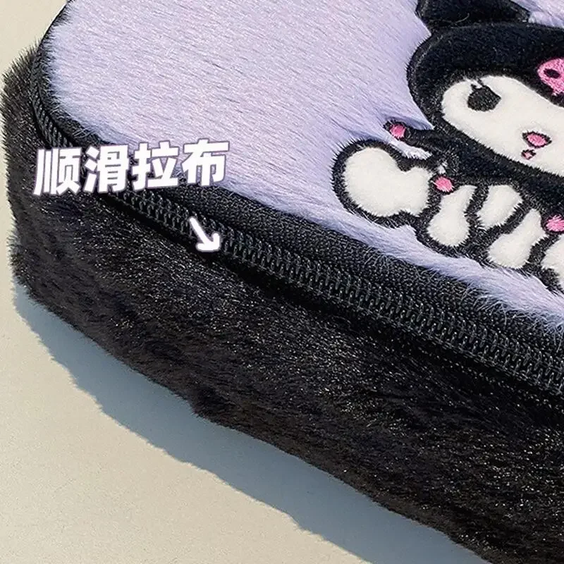 Sanrio Hello Kitty astuccio portatile in peluche simpatico cartone animato Anime Kuromi bambino borsa cosmetica di grande capacità forniture