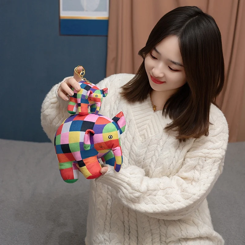 Figura de elefante de Elmer de dibujos animados de Anime, juguete de peluche colgante a cuadros, elefante Emma, muñeco de peluche, almohada tranquilizadora para niños, regalo de cumpleaños