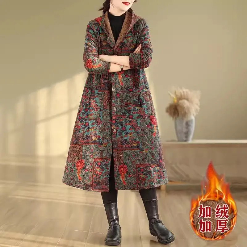 2024 Kapuze große Damen bekleidung dicke Plüsch Baumwoll jacke Retro ethnischen Stil Blumen warm Herbst Winter Fleece Mantel k2389