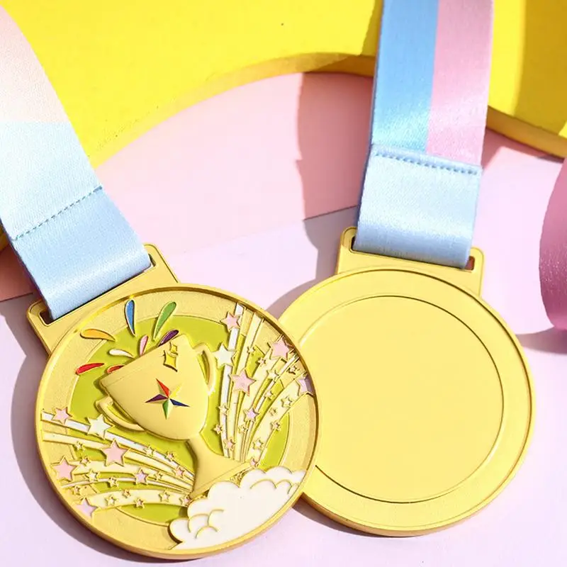 Gold Plated Award Medal Exquisite Trophy Pattern Comfortable Lanyard Perfect for Marathon Event Awards