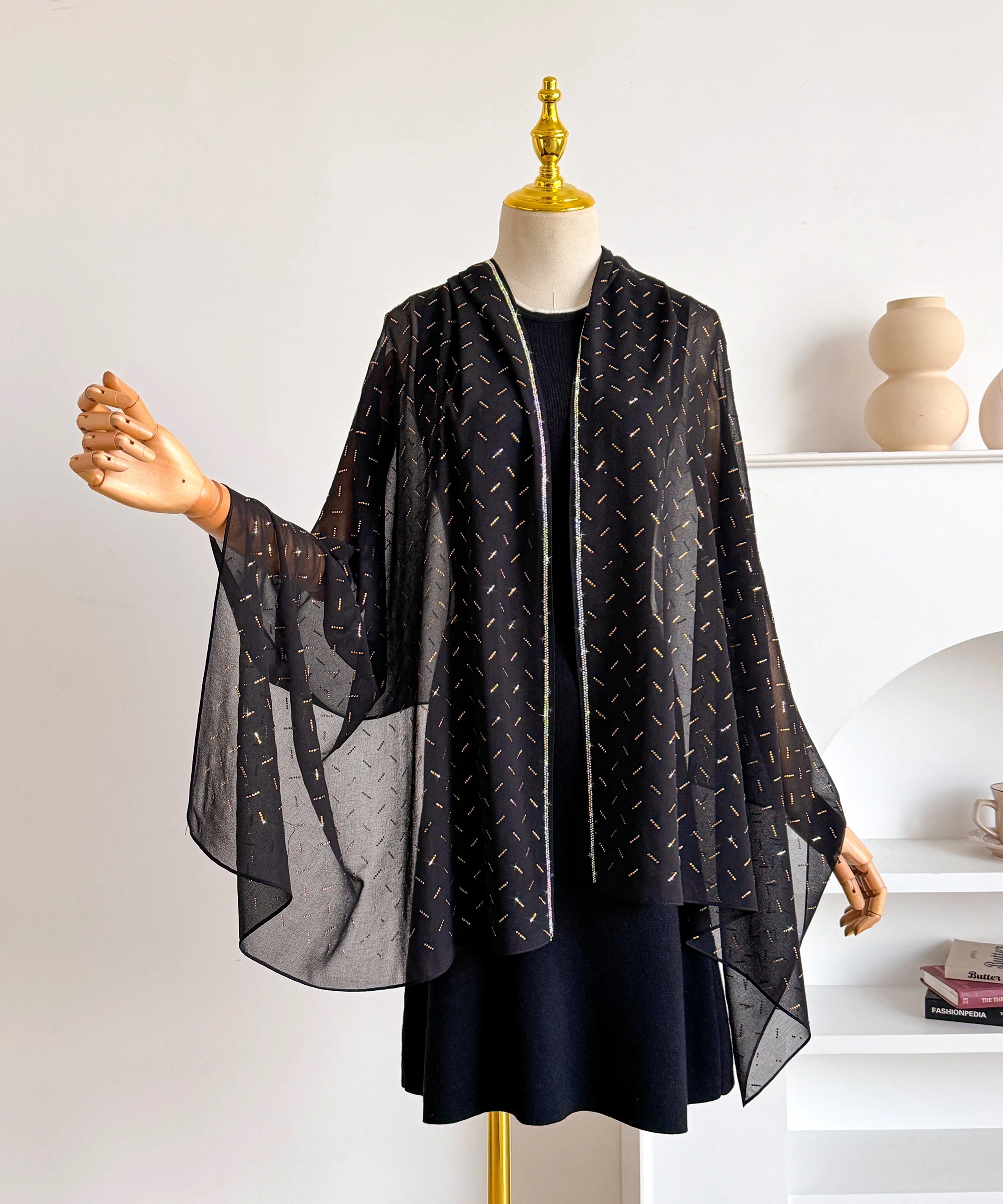 

Женский модный аксессуар: однотонный длинный шарф с блестящими стразами, весенне-летний дизайн-накидка на плечи от бренда