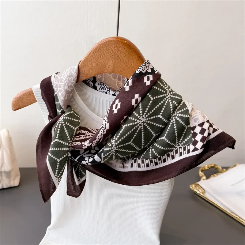 

Retro Color Block Print 70cm Cotton Velvet Square Scarf for Women Soft Neckerchief Lady Hijab Neck Tie Hair Headbands