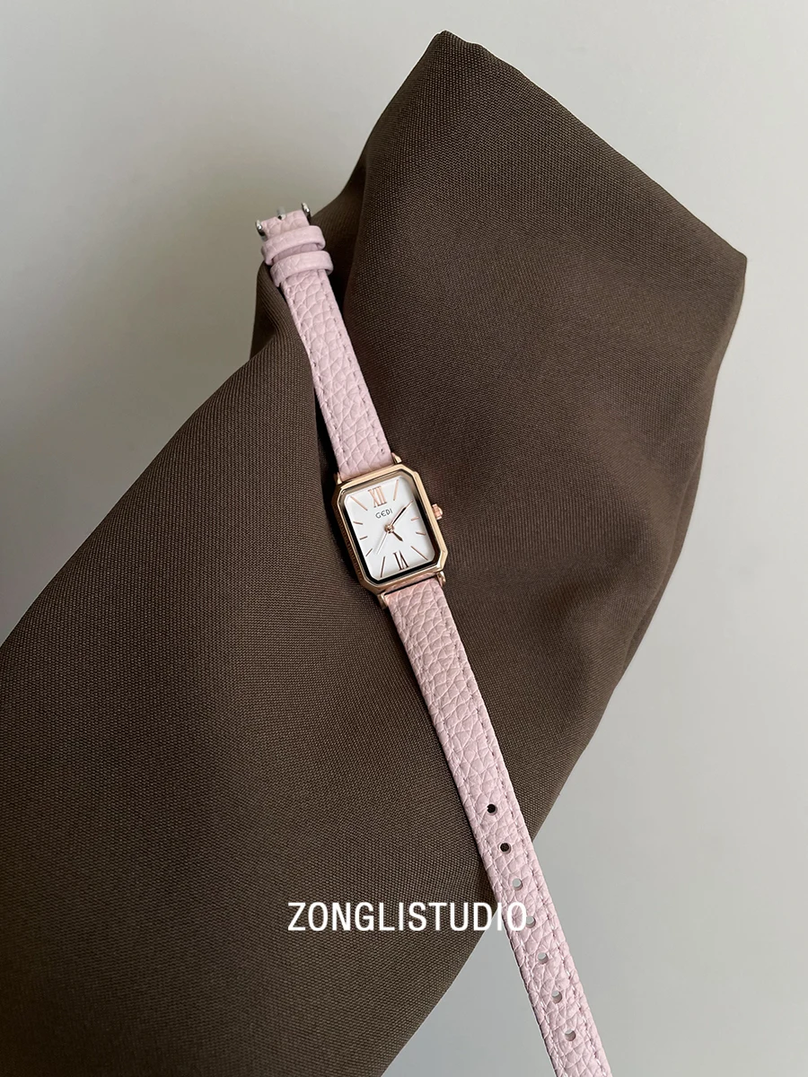 

Korean style minimalist square watch for women, pink, elegant leather strap, small and exquisite, perfect for students.