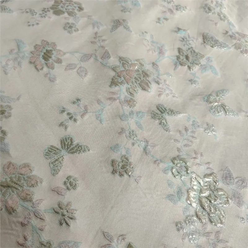Gold thread embossed flower jacquard fabric woven women's dress