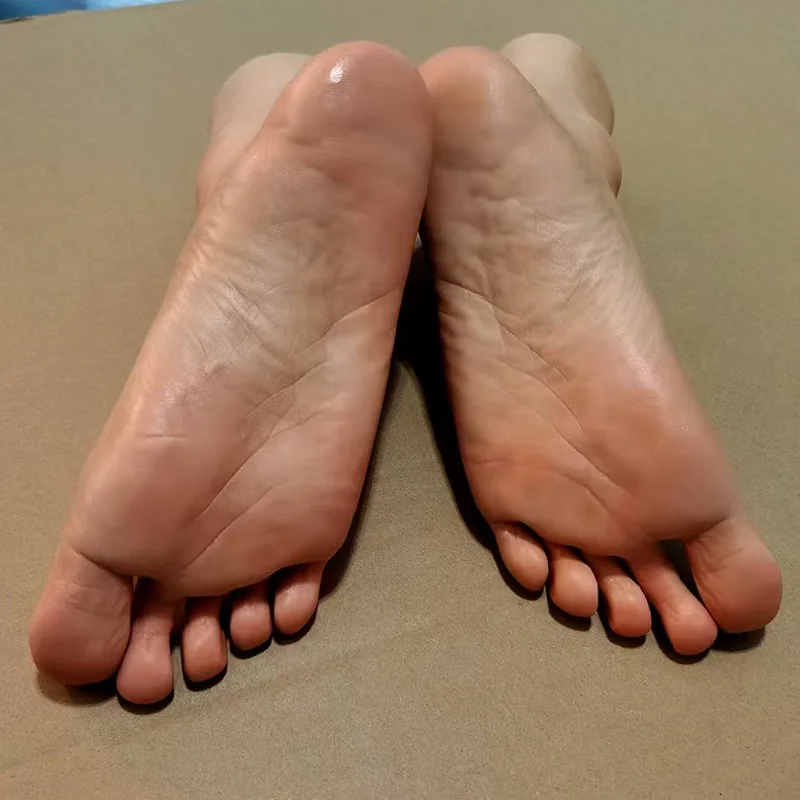 ชายซิลิโคนเท้าจําลอง Mannequin ฟุต Footjob เล็บฝึกเล็บถ่ายภาพรองเท้าถุงเท้าจอแสดงผล TGDZ4101