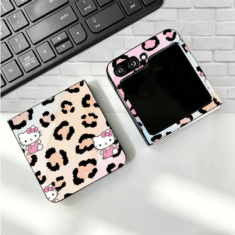 Gradient Hello Kitty Back Phone Cover Funda Case for Samsung Galaxy Z Flip 8 Flip6 Flip3 Flip5 Flip7 FE Z Flip 7 6 5 4 3 Flip4 Z view 6
